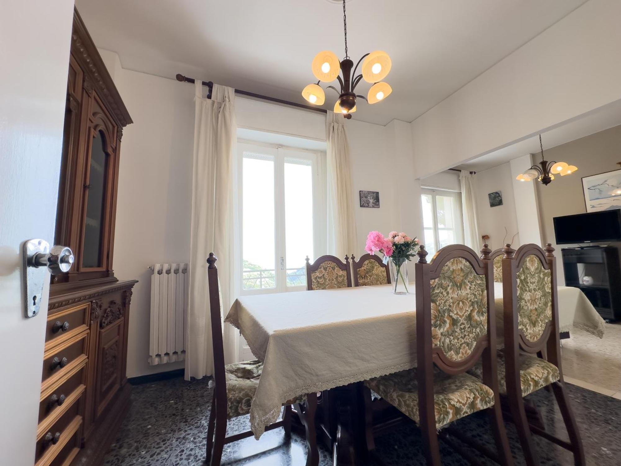 Sanremo Mare E Relax - Affittasi "Casa Illiade" Con Parcheggio Libero, Terrazza E Wi-Fi Apartment Luaran gambar